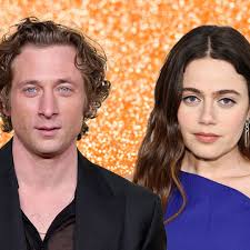 Jeremy Molly's Instagram, Twitter & Facebook