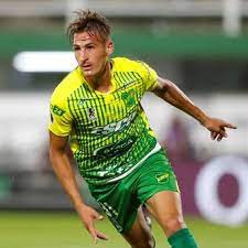 ****we highly recommend having your collectibles shipped via priority mail. Martin Roldan On Twitter Tendra Algo Que Ver El Posible Regreso De Leandro Fernandez A Independiente Con La Venta De Brian Romero A Defensa Y Justicia Https T Co Egzq2eadzo