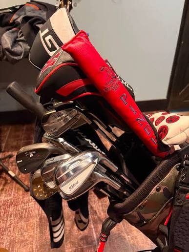 Traditional Golf Bag