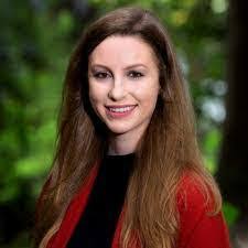 Becky Reuter's Instagram, Twitter & Facebook