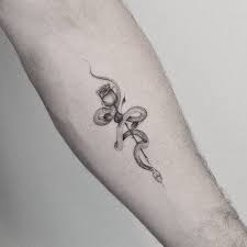 This subreddit is intended for posting your own personal tattoos, but also includes: 55 Inspiring Snake Tattoos For Both Men And Women Inspirationfeed