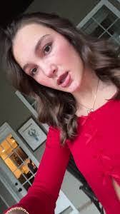 Halle Morgan's Instagram, Twitter & Facebook