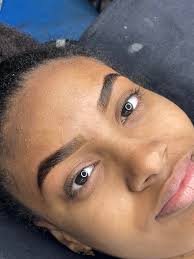 Nuevo grupo de Pestañas postizas Pelo a pelo. La Habana.