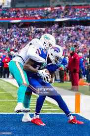 Robert Foster Of The Buffalo Bills Makes A Touchdown Reception Buffalo Bills The Fosters Touchdown