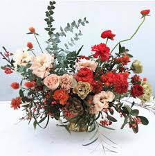 Amy Floral Design Educator On Instagram Sharing A Hol Natural Wedding Flowers Centerpieces Winter Floral Arrangements Romantic Wedding Flowers Centerpieces