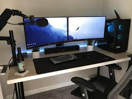 Some Upgrades To The Closet Battle Station Battlestation Gaming Room Setup Computer Desk Setup