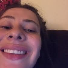 tess foley (@tessfoleyy)