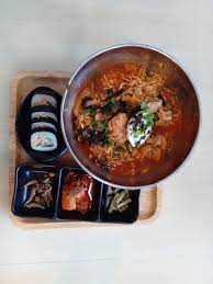 At myeongdong topokki, we serve popular korean street food & korean delicacies, letting you experience a glimpse of korea with your family and friends. Food Review Myeong Dong Topokki Kuala Terengganu Cerita Huda By Huda Halid