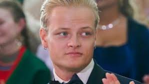 Glade gutter hedret av FFK