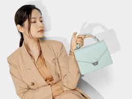 TOP 10] Thương hiệu túi xách nữ được các quý cô yêu thích nhất
