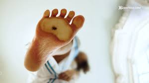 Giantess Wife Crushes Tiny Husband with her feet by GiantessElla on  DeviantArt