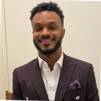 Robin Glancy's Instagram, Twitter & Facebook