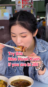 Send this to someone who loves mee hoon kueh!❤️ Address at the end of the  video! #tca4567 #4567吃货团 #JB #malaysia #explorejb #foodiesoftiktok #kueh  #foryourpages #fyp #whattoeatinjb #wanttowatch ...