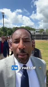 Susan Eberhart's Instagram, Twitter & Facebook