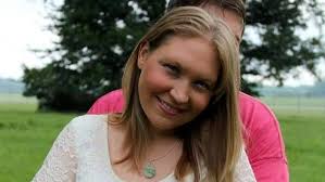 Kara Hillman's Instagram, Twitter & Facebook