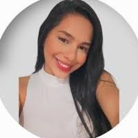 Adriana Oquendo's Instagram, Twitter & Facebook