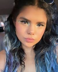 Olga Gomez's Instagram, Twitter & Facebook