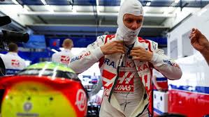 Mick schumacher fera ses débuts comme titulaire en formule 1 en 2021 avec haas. Former F1 Boss Ecclestone Feels Sorry For Mick Schumacher