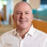 Diana Stefani's Instagram, Twitter & Facebook