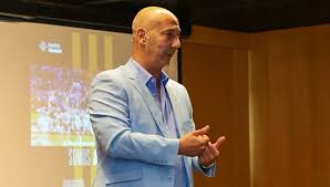 Josh Loz - Intimate Ladygarden