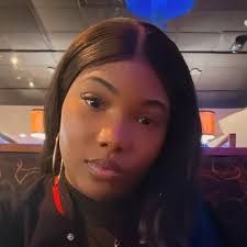 Ariel Mcclain's Instagram, Twitter & Facebook