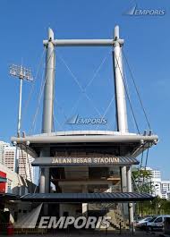 It has a seating capacity of 2,000. Yio Chu Kang Stadium Singapore 1153418 Emporis