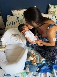 Alice Martinelli de “Le Iene” mamma, le foto a casa con Orazio