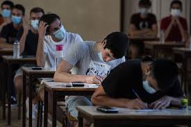 As notas da 1.ª fase dos exames nacionais do ensino secundário melhoraram em praticamente todas as matérias. Notas Maximas Nos Exames Nacionais Quase Duplicaram Em 2020 Educacao Publico
