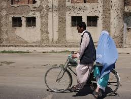 images?q=tbn:ANd9GcTyLca7-dzCvV9iQiOkVgfai_MeWM4SjxvDX9fdXrMteHrlqjGjdw