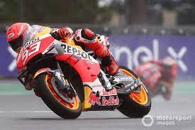 Marc márquez celebrates in cervera the world championsip achieved in thailand! Ys I9cp87w0gkm