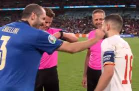 Chiellini psyched out alba before italy beat spain. Xzsu4o Hu 08ym