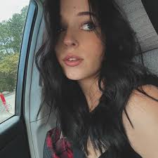 Loves the death of peace of mind🖤 -bad omens