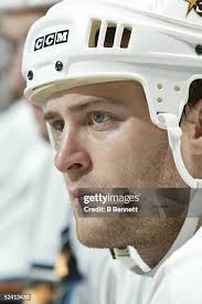 124 Rick Berry Jugador De Hockey Sobre Hielo Stock Photos, High-Res  Pictures, and Images