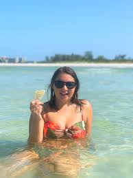 Fish tacos and buffalo shrimp were great. Things To Do In Sarasota Siesta Key And Venice For 2021 The Florida Travel Girl