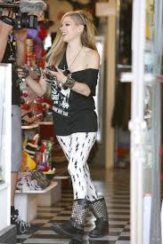 She said it's all or nothing +beth aesthetic blog x personal blog. Avril Lavigne S Style From Neckties To Hello Kitty A Side