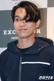 Pin By Yoshi On K C T Vibe Kwon Min Singer Rappers