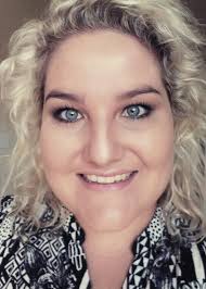 Baie welkom aan Yolandi Strydom, kliniese sielkundige wat vanaf 1 Julie  onder haar eie praktyk by Mountain Health werk. Yolandi is 'n Oos-Kapenaar  wat haar opleiding by NMMU voltooi en toe gemeenskapsdiens