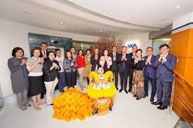 Crystal Leung - Experienced on Service Operations, HRIS and ...