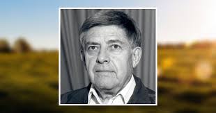 Cindy Hoyle's Instagram, Twitter & Facebook