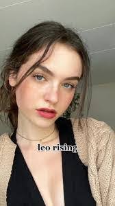 Carmen Keen's Instagram, Twitter & Facebook