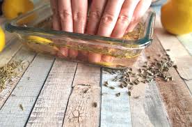 Herbal Diy Nail Soak Recipe For Healthy Strong Nails Diy Nails Soak Nail Soak Diy Beauty Recipes