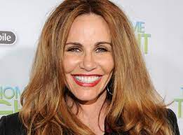 Tawny kitaen was born in san diego, california, in 1961, the daughter of linda kitaen. Ckvhrk Rb4jslm