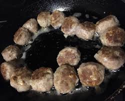 Oh ya, jangan lupa share dan like resepi ini ya. Resepi Meatball Ikea Azie Kitchen