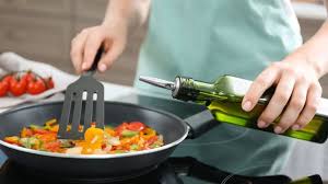 Channeling your inner professional chef is certainly a lot easier when you have the best cookware, especially when you choose a set that perfectly suits your cooking style and kitchen appliances. 33 Kitchen Hacks Cooking Tips For Healthy Eating Eat This Not That