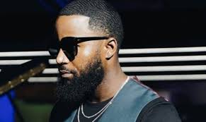 Cassper nyovest is so completely oriented with good vibes, new hit titled ft. Will You Buy Cassper Nyovest To Sell Beard Oil Soon Fakaza News