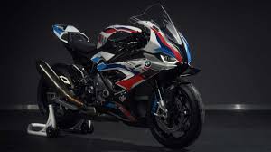 Jan 26, 2021 · bmwは1月26日、『bmw m1000rr』を、国内のbmw motorrad正規ディーラーにおいて、2月1日より予約注文の受付を開始すると発表した。また、納車は初夏を. Bmw Motorrad Launches Its M1000rr In India Starting From Inr 42 Lakhs Laptrinhx News