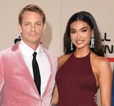 Kelly gale is usually a tall beautiful woman with a elevation of 5 ft and 11 ins. Joel Kinnaman And Kelly Gale Dating Celebrities Infoseemedia