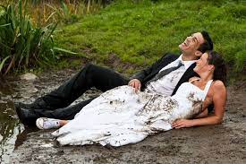 Scopri ricette, idee per la casa, consigli di stile e altre idee da provare. Trash The Dress Shooting Tipps Und Tricks