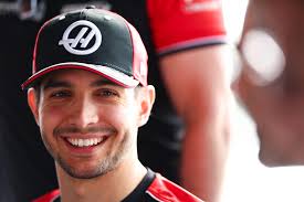 Media day smiles for Estie 😍