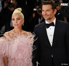 And platonic or not, the unlikely coupling became more than a mere friendship, with gaga and cooper constantly singing each other's praises on the press tour, touching closely, and even crying over the other's talent. Lady Gaga Et Bradley Cooper Prets A Former Un Couple Dans Les Gardiens De La Galaxie 3 Purebreak